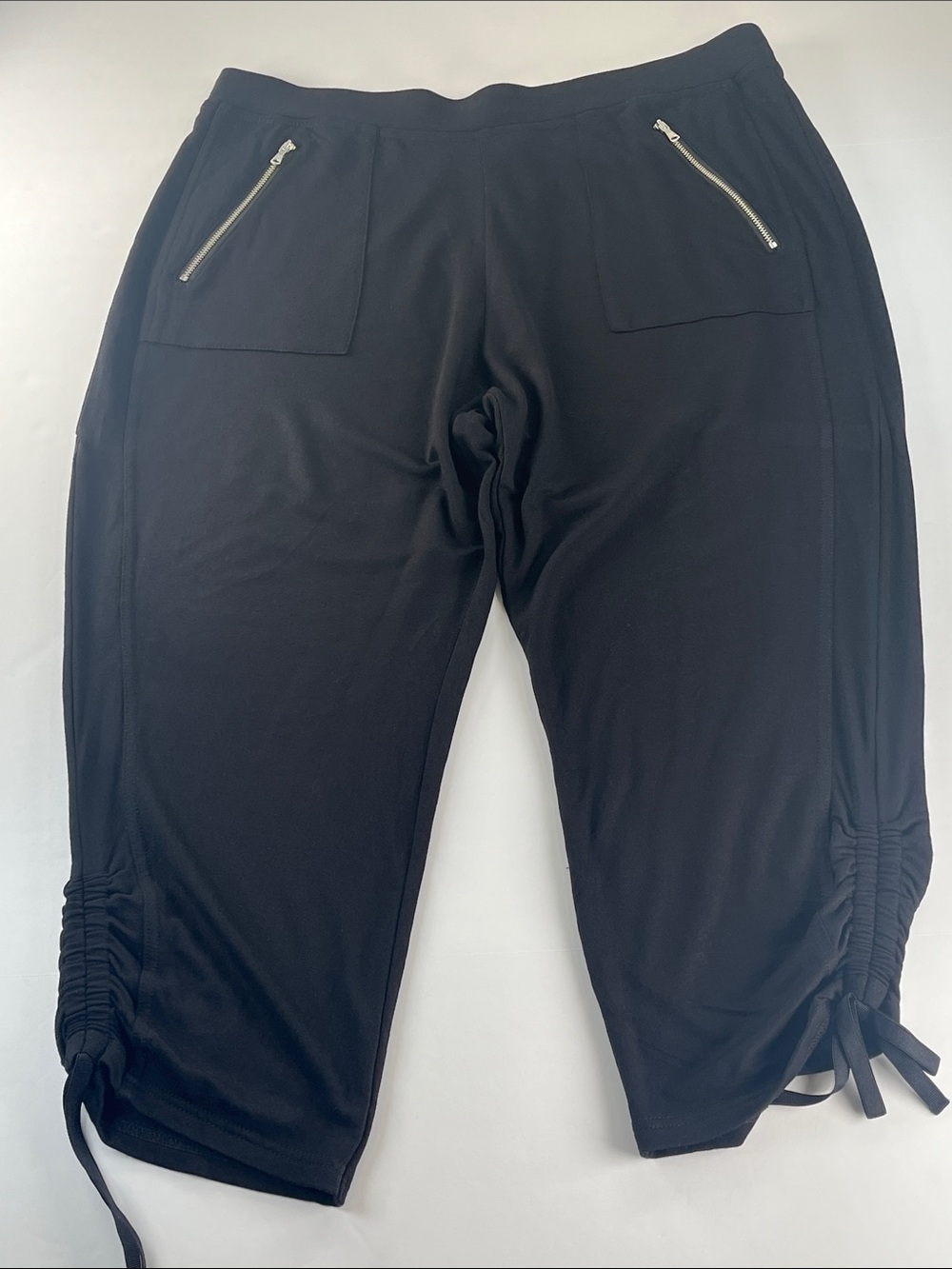 Susan Graver Black Weekend Pants with Zipper Pocket Detail Sz L